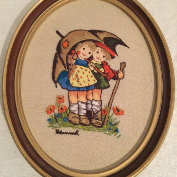 Pair vintage Hummel Crewel embroidery oval frame wall hanging children umbrella - Picture 8 of 11